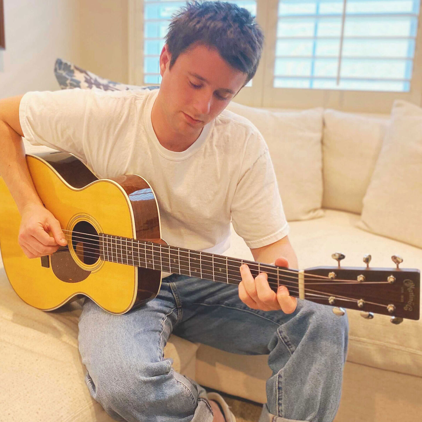 Alec Benjamin