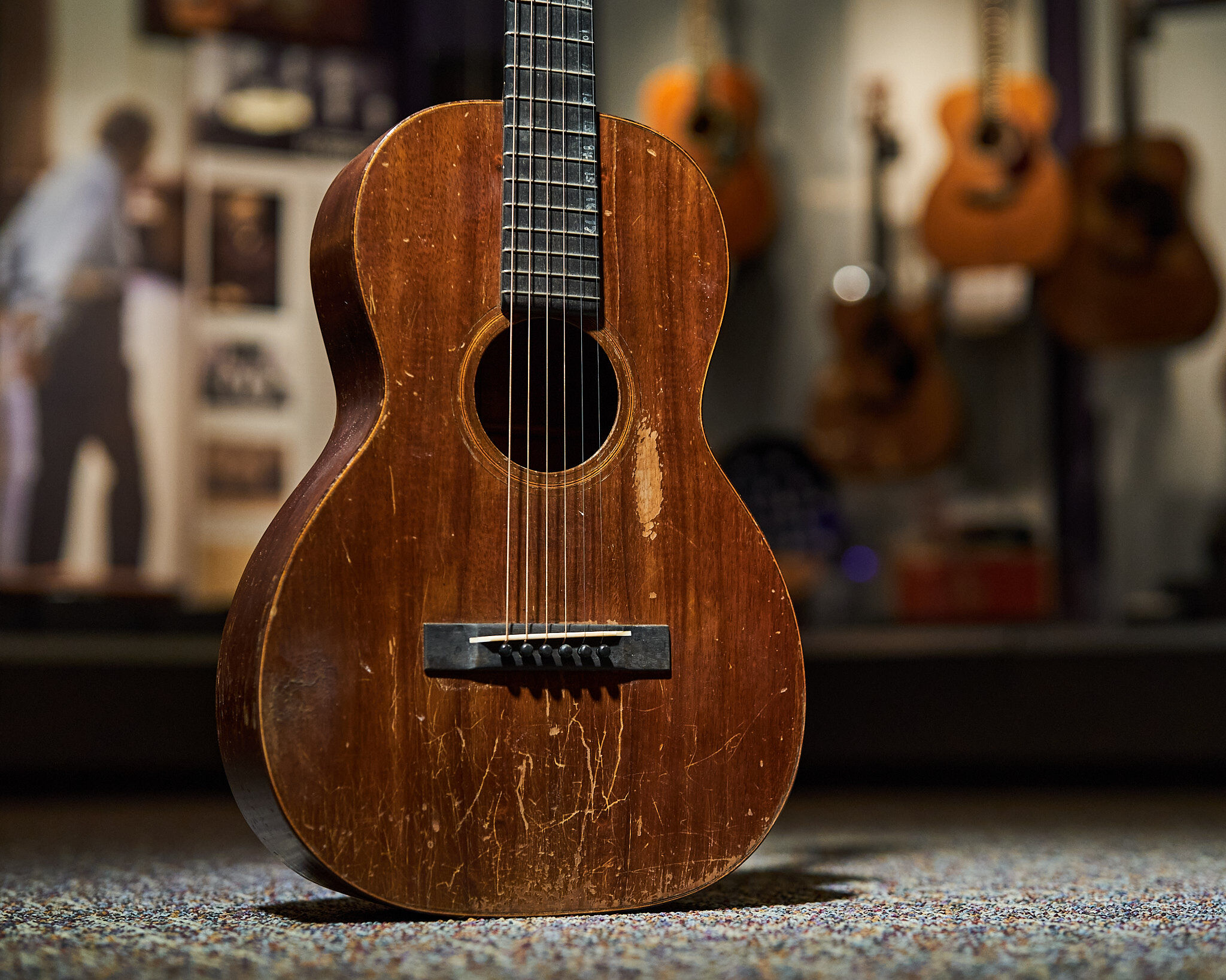 Les Paul s 1929 Martin 0 18K The Guitar That Started It All