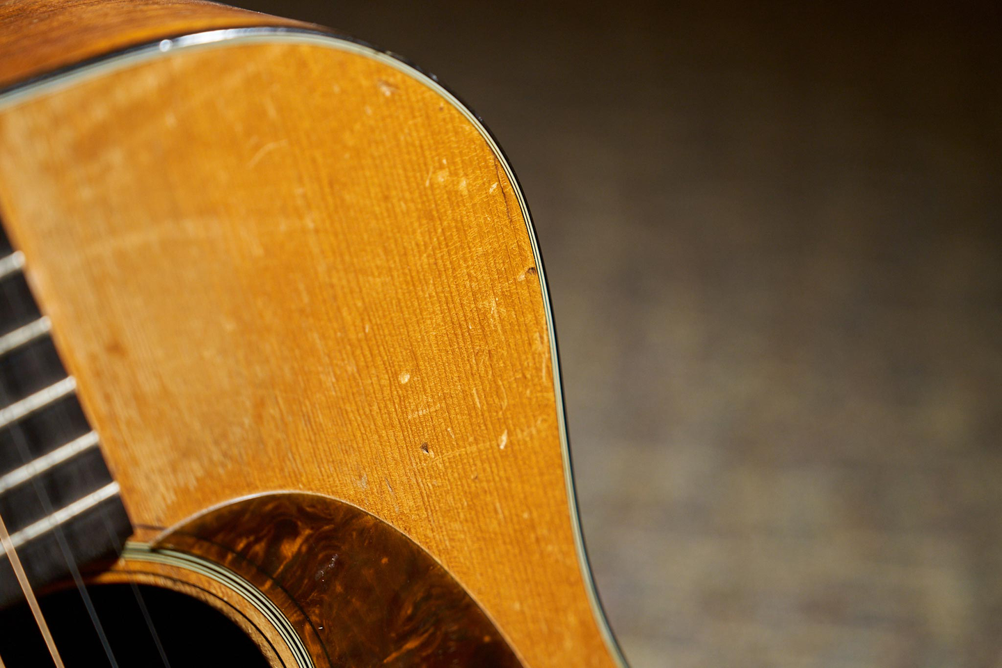 Photo of James Taylor's 1937 D-18