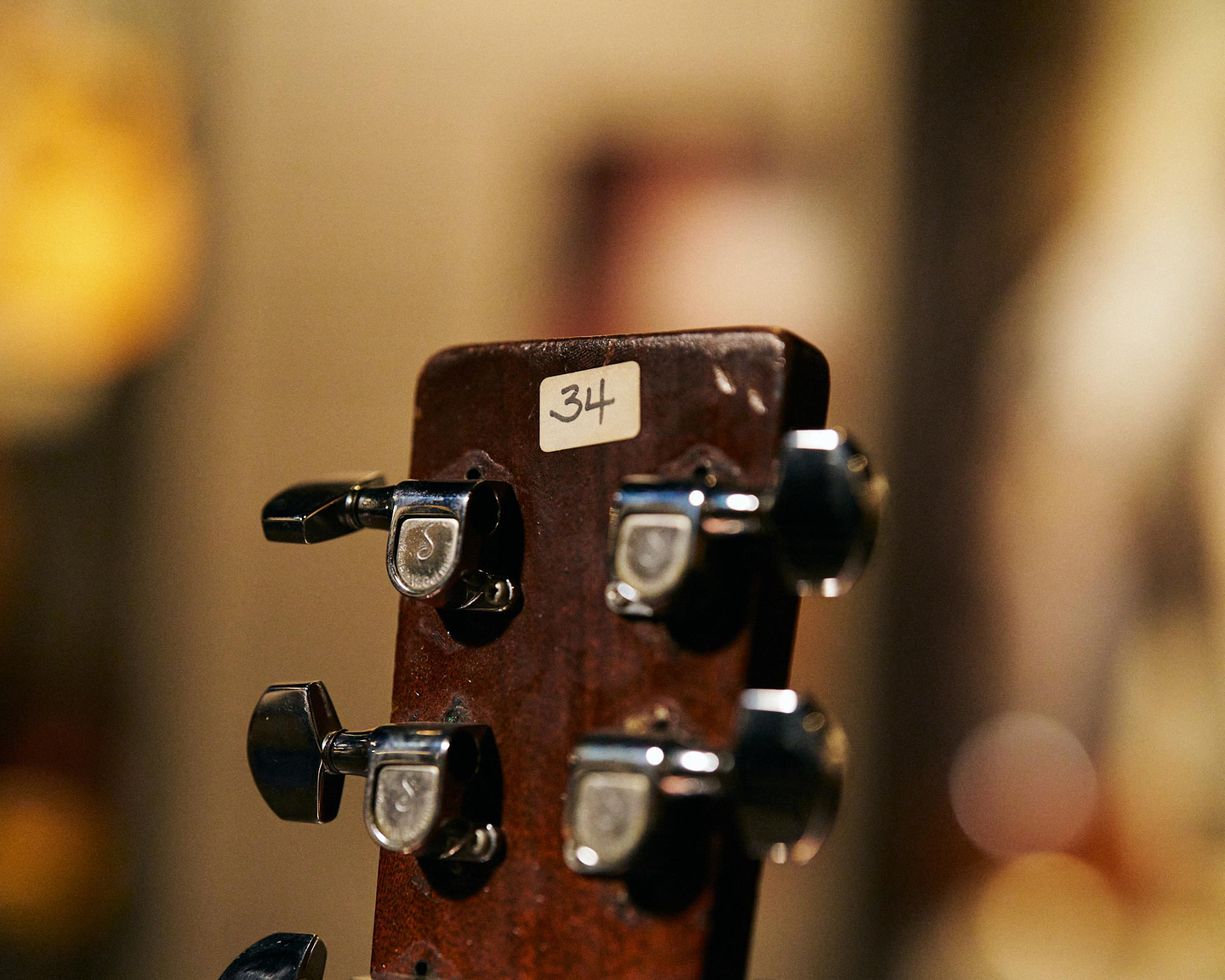 Waylon Jennings' 1946 D-28