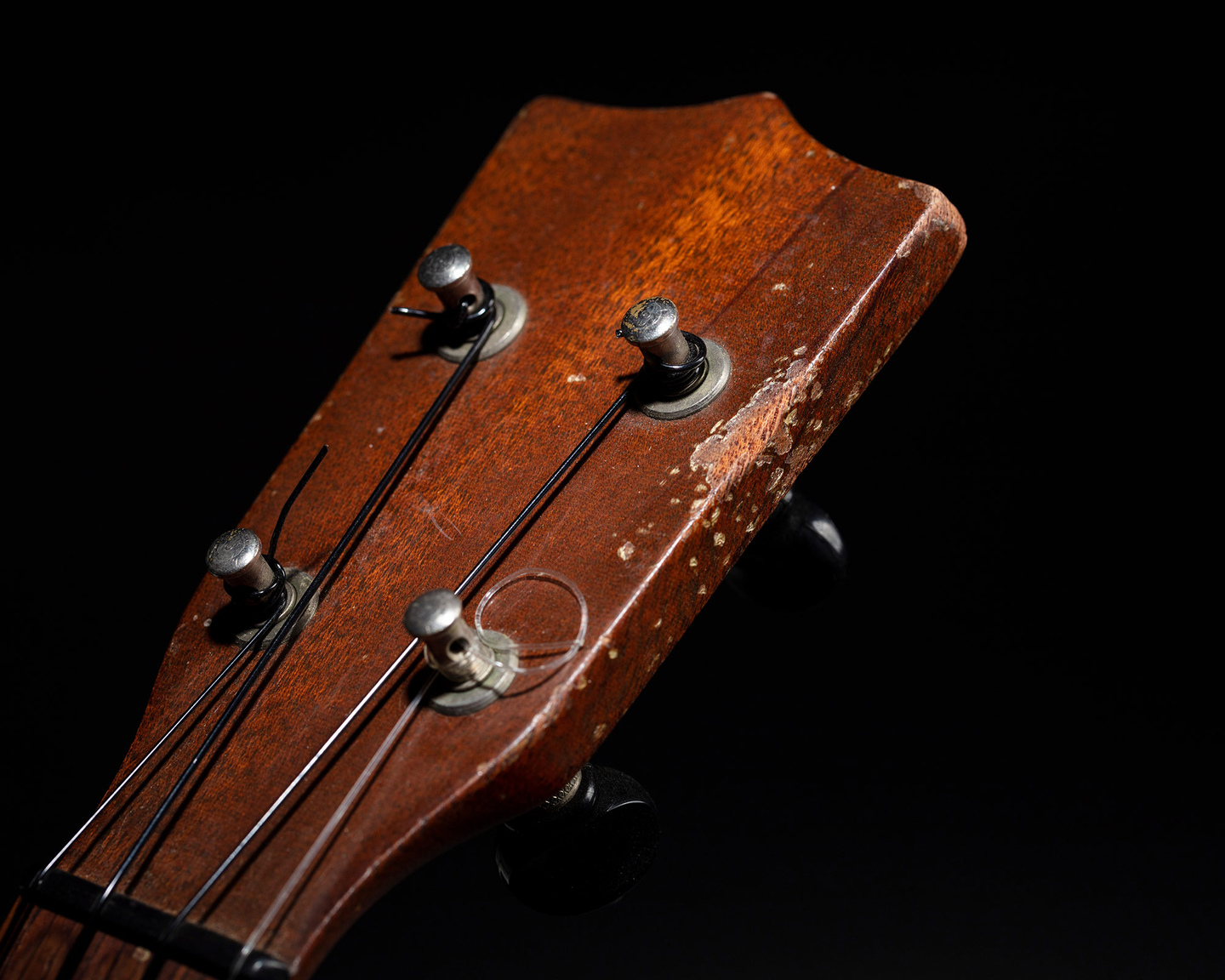 Front of Tiny Tim's ukulele's headstock