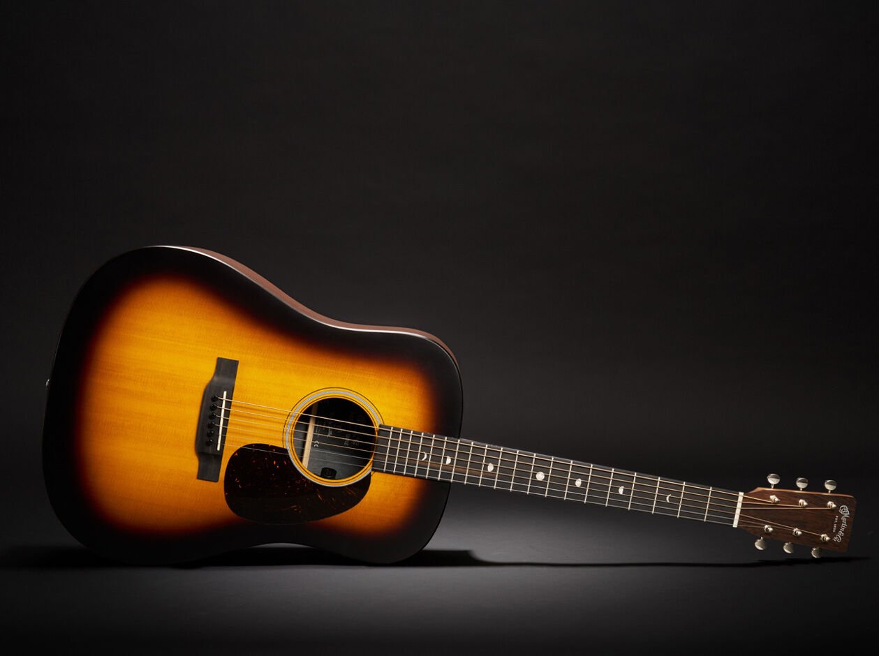 Molly's D-X2E on a black background