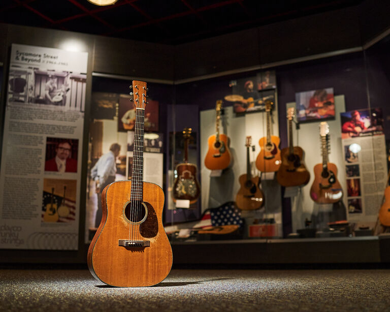 Hank Williams’ Honky-Tonk Treasure: The 1947 Martin D-18