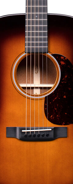Body of Martin D-18 Gloss 1935 Sunburst Guitar image number 2