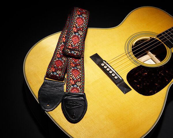 Martin M-7 Johnny Marr Guitar & Custom Strap image number 4