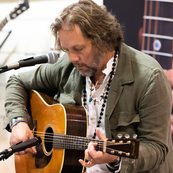 D-28 Rich Robinson image number 4