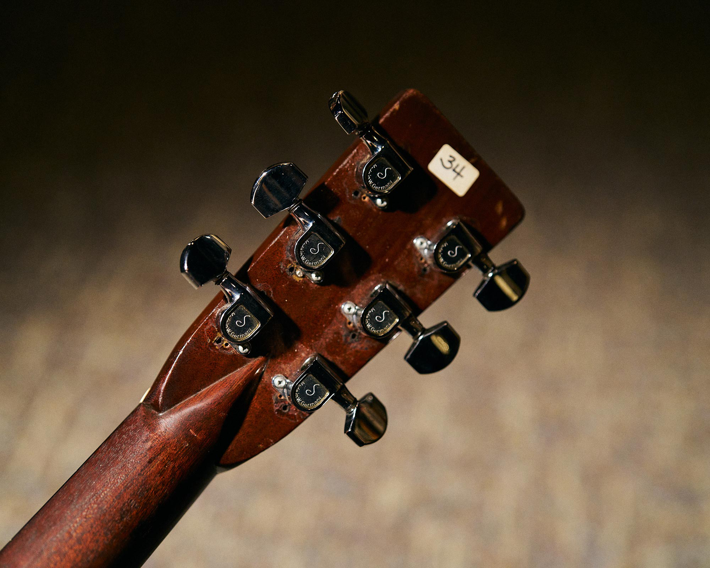 Waylon Jennings' 1946 D-28