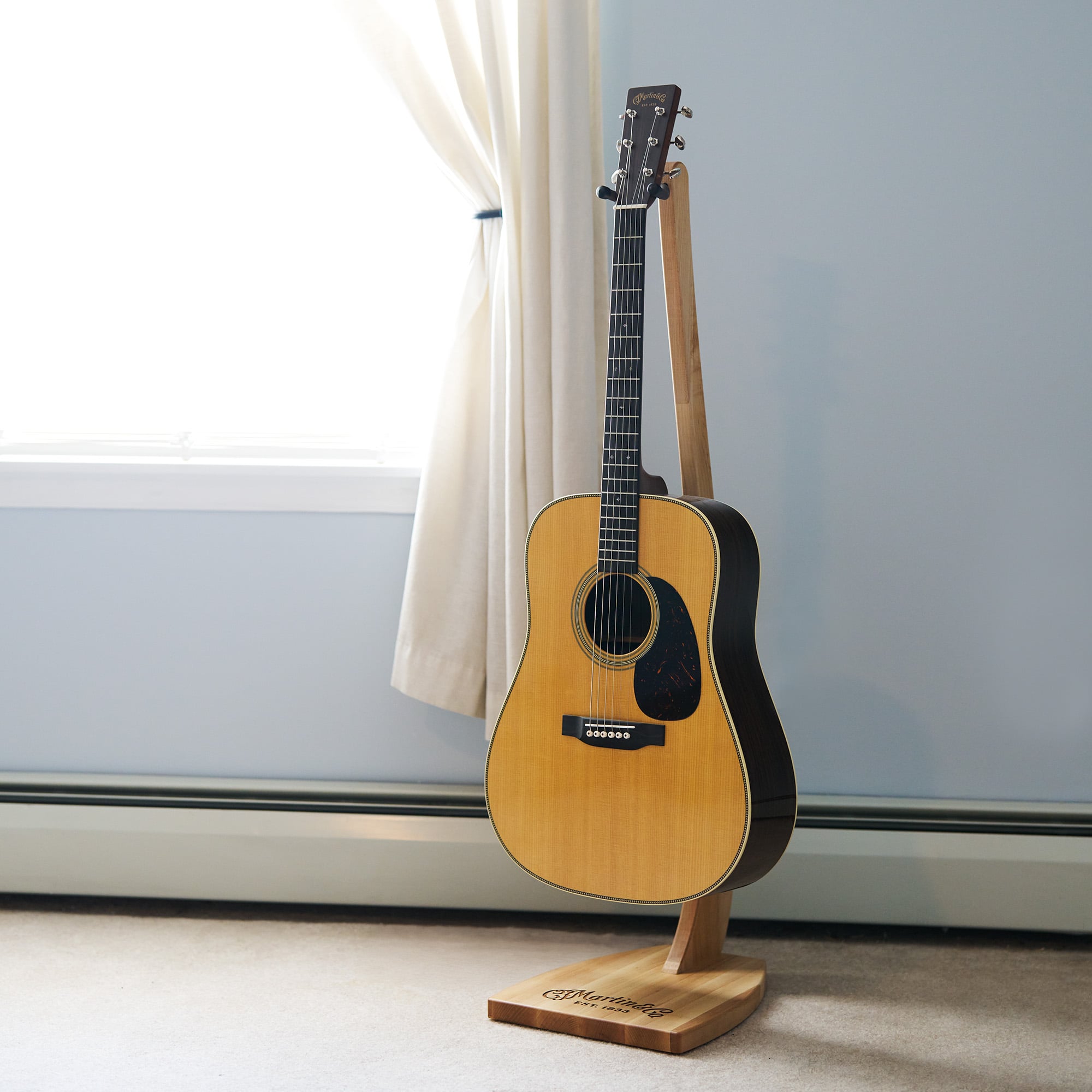 Martin Maple Guitar Stand image number 1