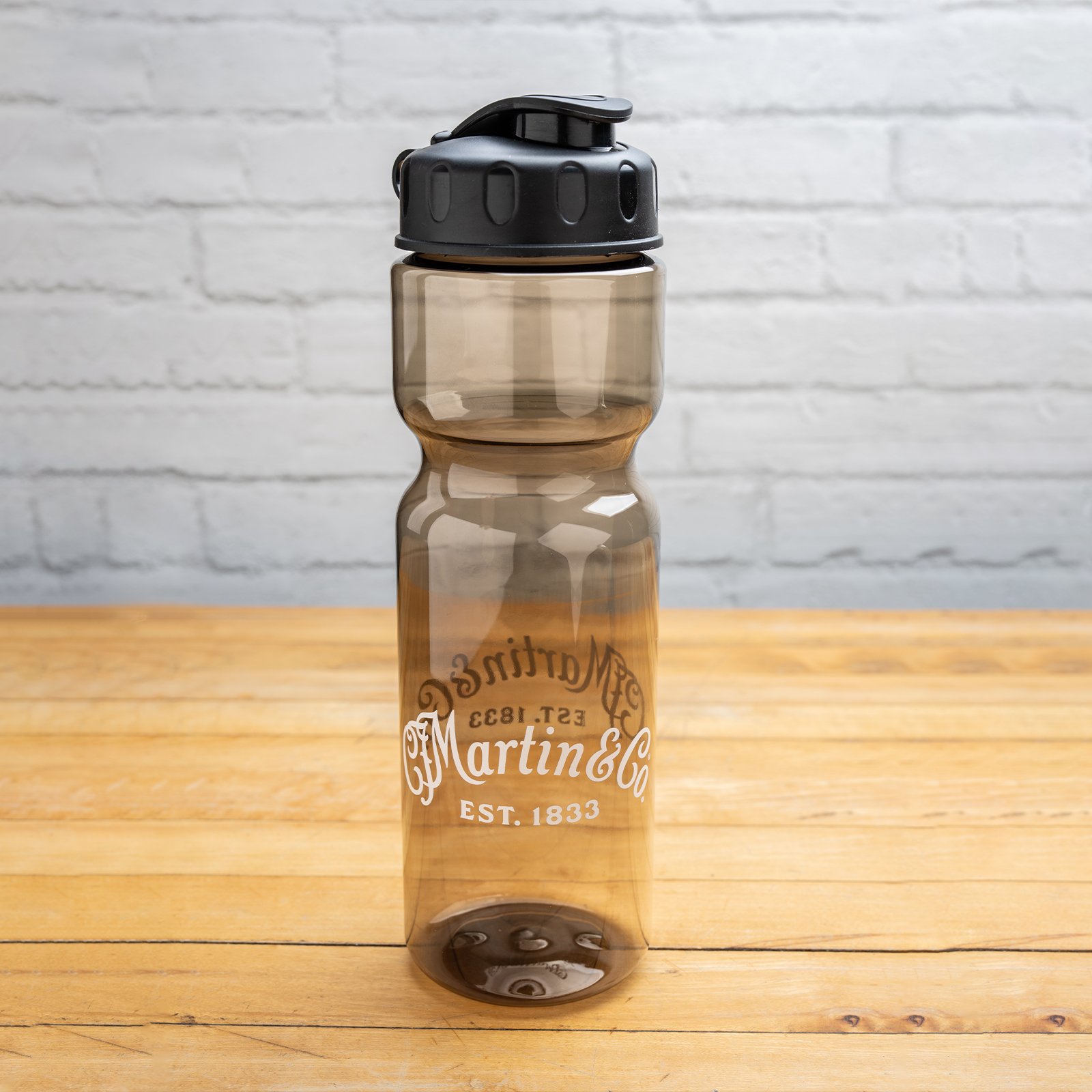 Water Bottle with Flip-Top Lid image number 1
